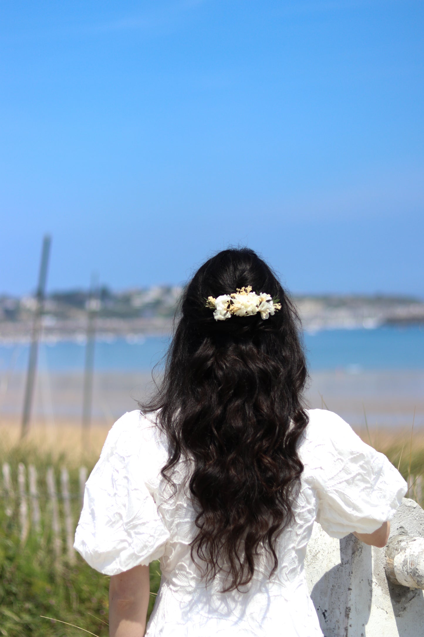 AËLA - PEIGNE EN FLEURS STABILISÉES - BIJOUX DE CHEVEUX BY JULŸ