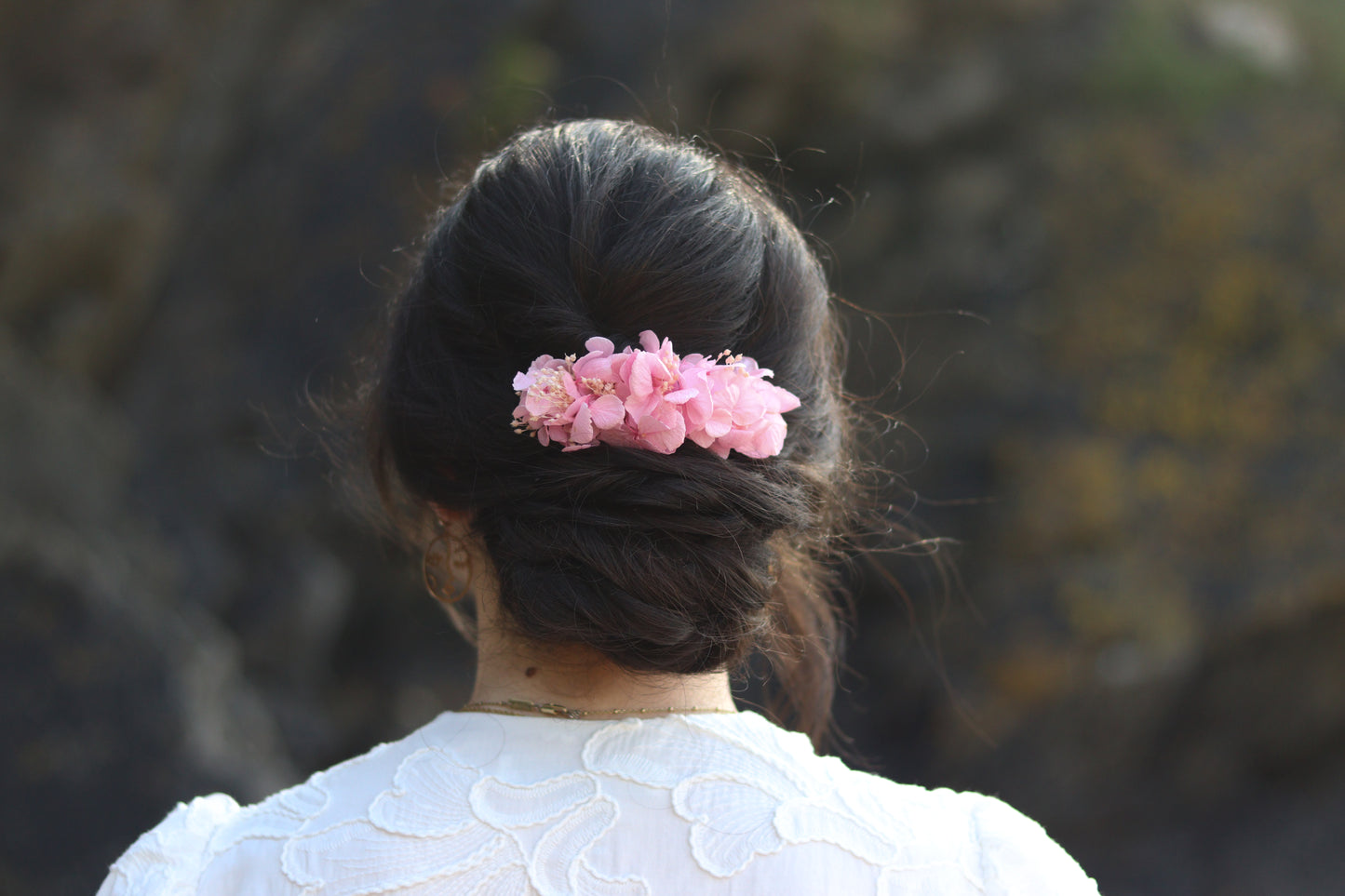 LOANE - PEIGNE EN FLEURS STABILISÉES - BIJOUX DE CHEVEUX BY JULŸ