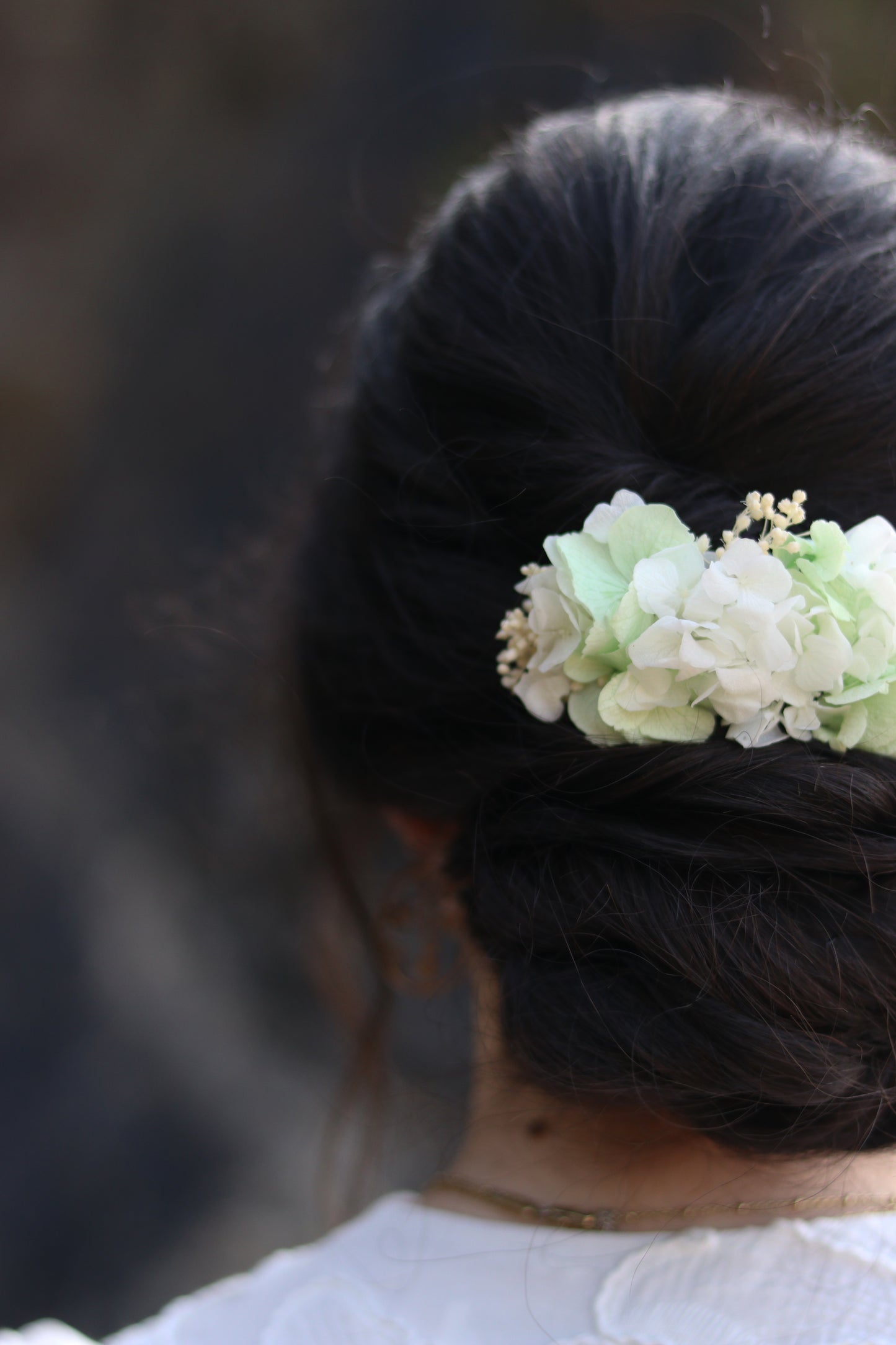 OANA - PEIGNE DE FLEURS  - BIJOUX DE CHEVEUX BY JULŸ